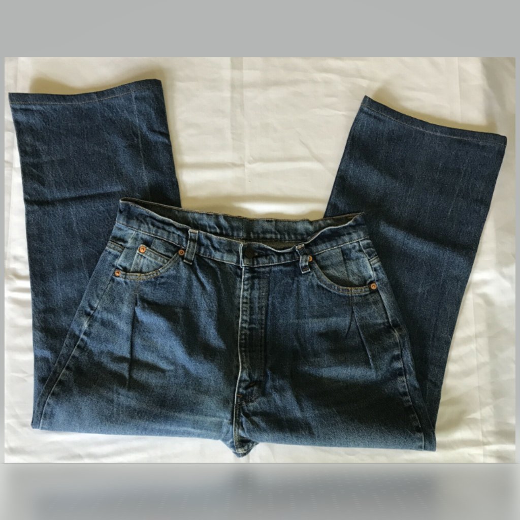 Levis Authorized Vintage Jeans Womens Pleated Cropped Size 32 Re-Purposed